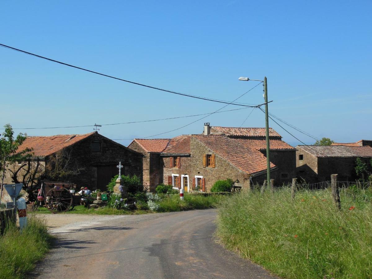 Вилла Grand Gite A La Ferme Les Costes-Gozon Экстерьер фото